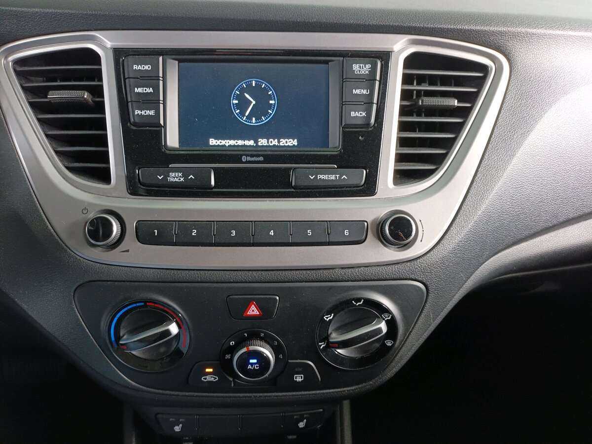 Hyundai Solaris с пробегом — 2020 год. Фото: #15