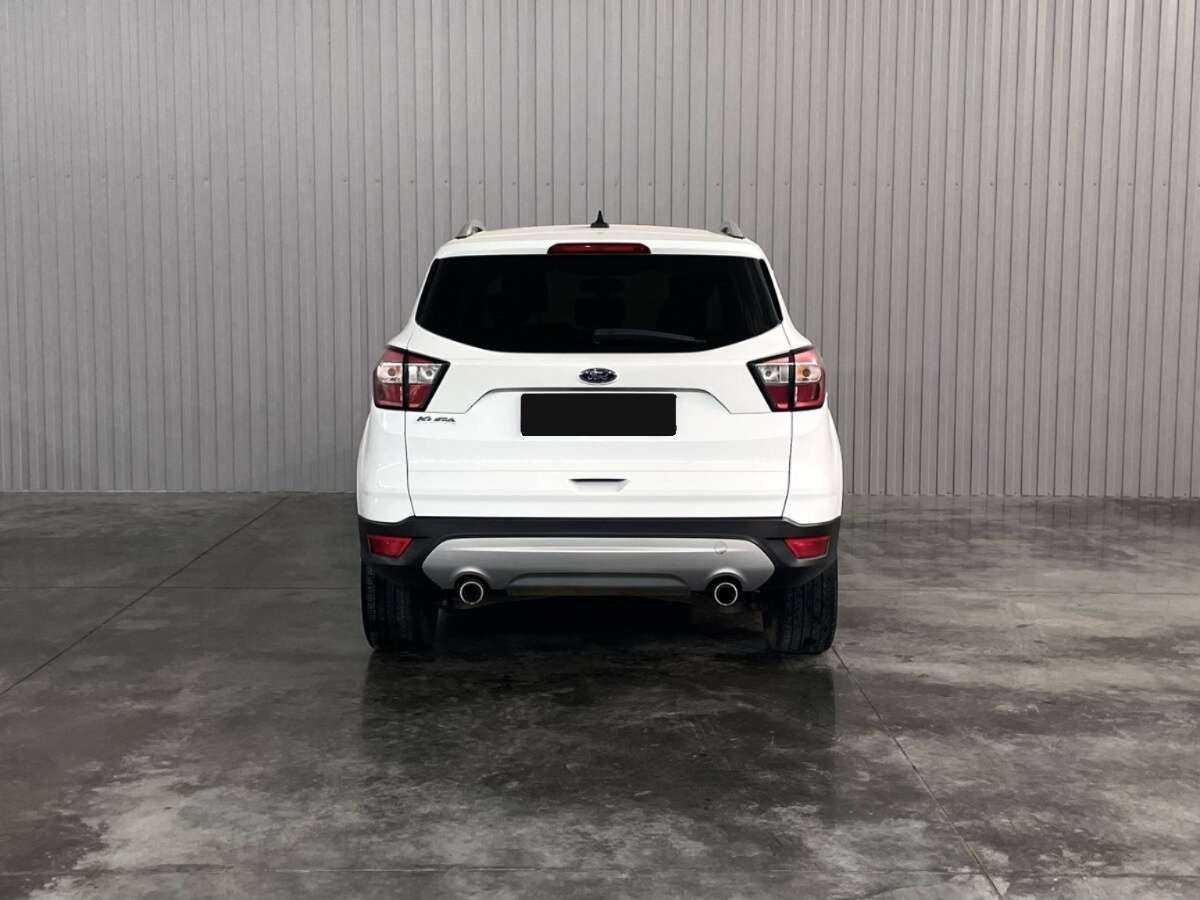 Ford Kuga с пробегом — 2017 год. Фото: #5