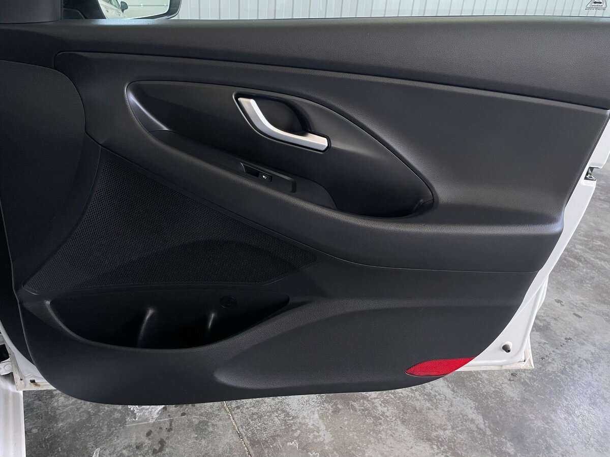 Hyundai i30 с пробегом — 2022 год. Фото: #20