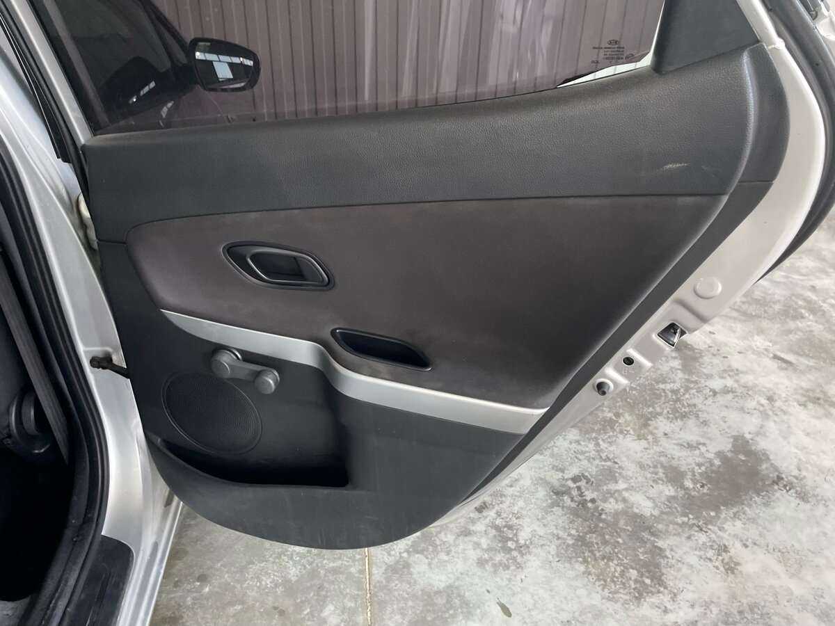 Kia Ceed с пробегом — 2013 год. Фото: #17