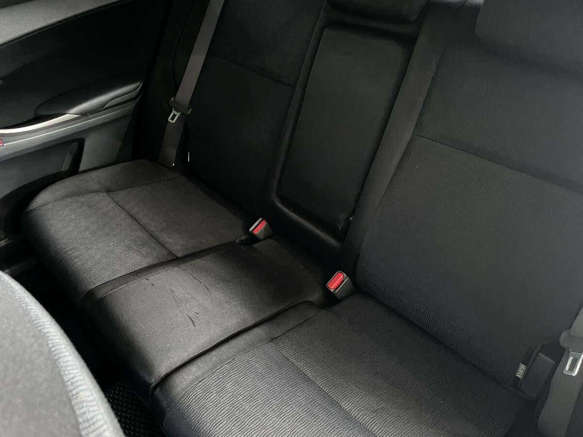 Toyota Allion с пробегом — 2007 год. Фото: #16