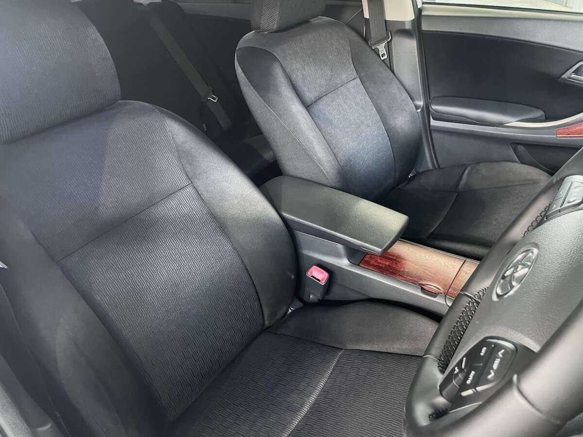 Toyota Allion с пробегом — 2007 год. Фото: #17