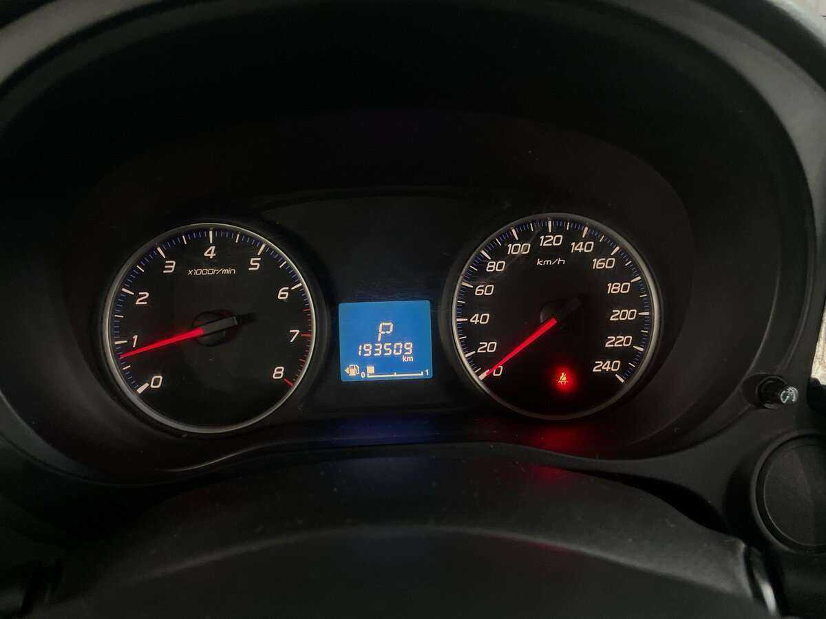 Mitsubishi Outlander с пробегом — 2013 год. Фото: #10