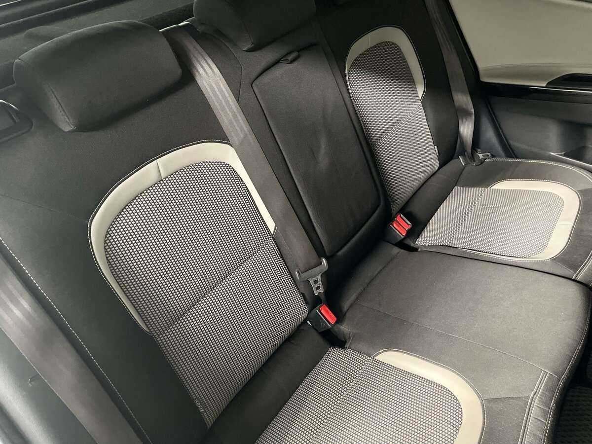 Kia Ceed с пробегом — 2013 год. Фото: #18