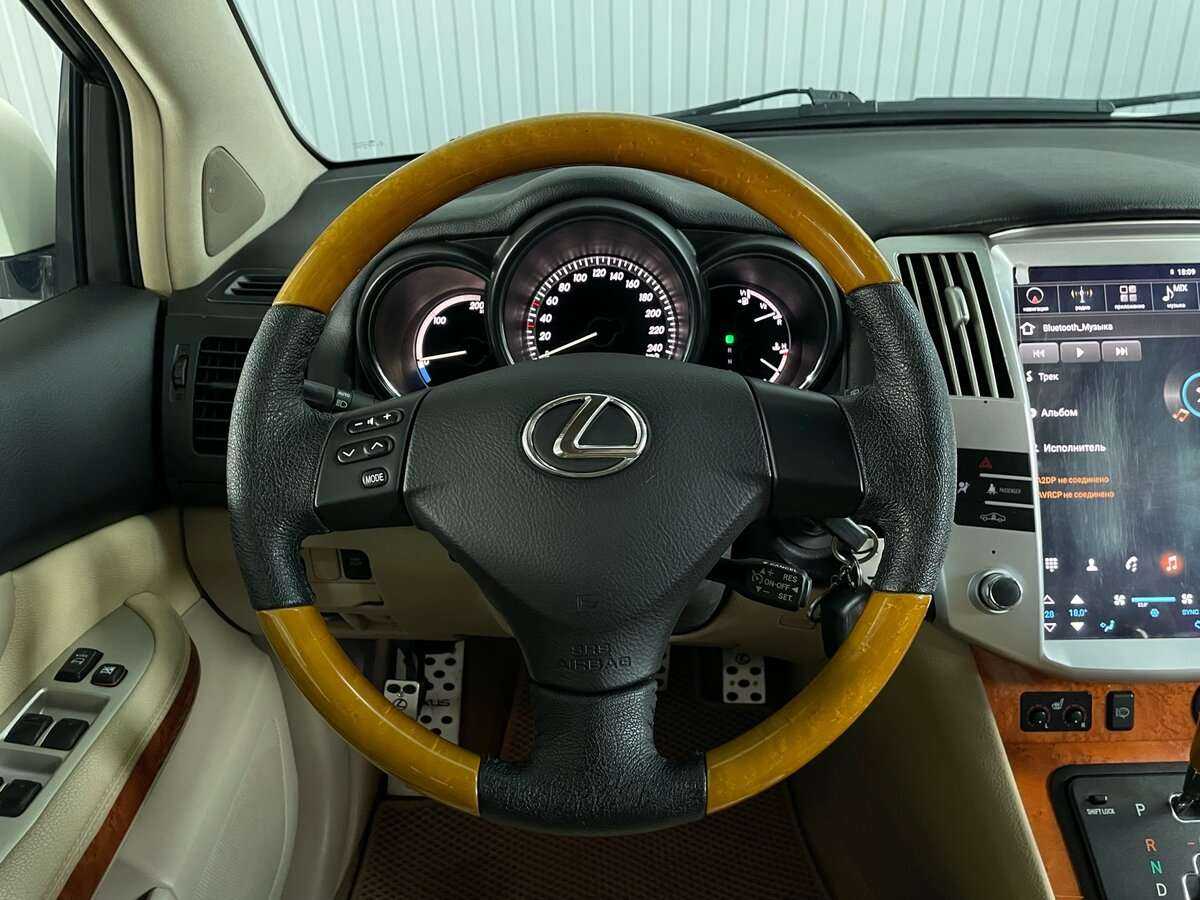 Lexus RX с пробегом — 2008 год. Фото: #9