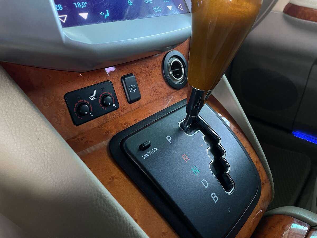 Lexus RX с пробегом — 2008 год. Фото: #13