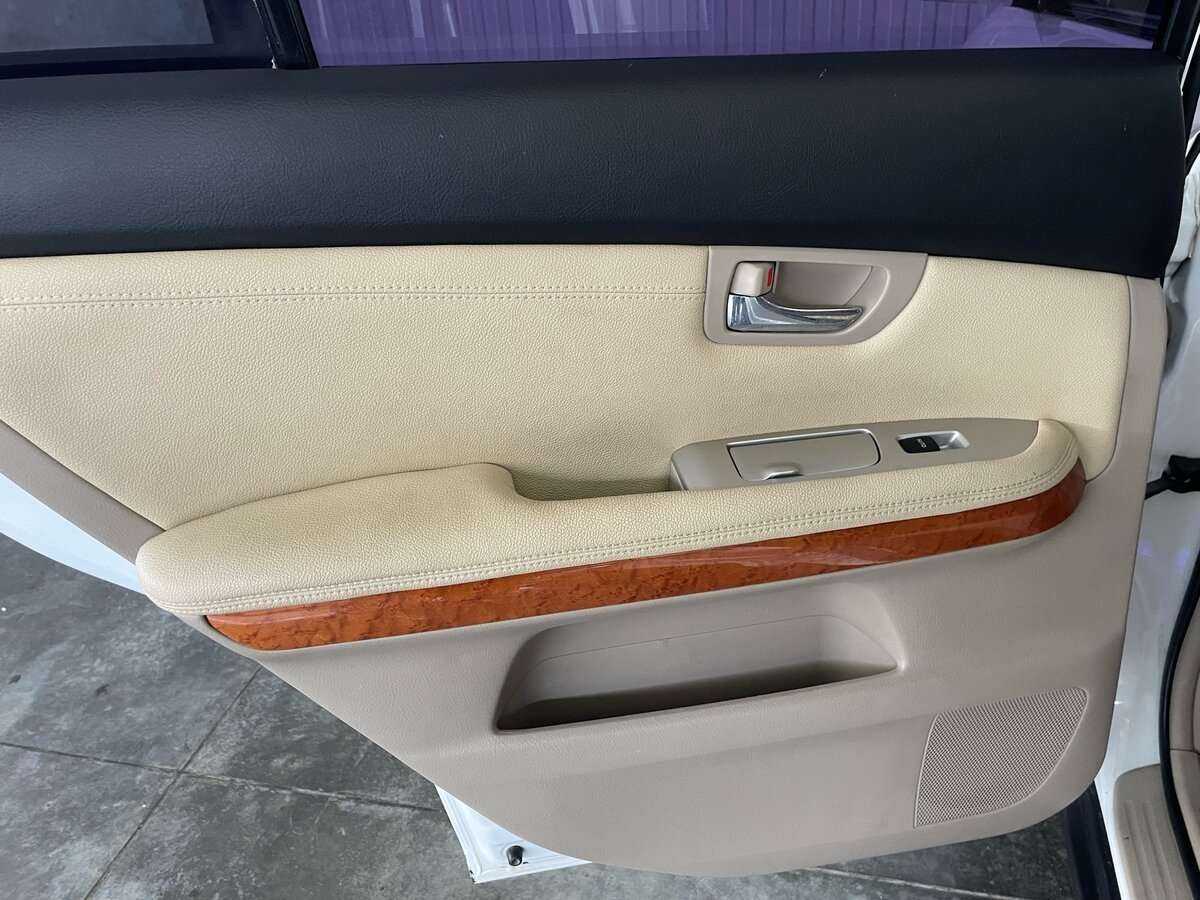 Lexus RX с пробегом — 2008 год. Фото: #24