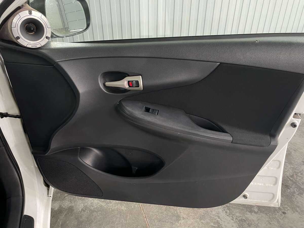 Toyota Corolla с пробегом — 2008 год. Фото: #18