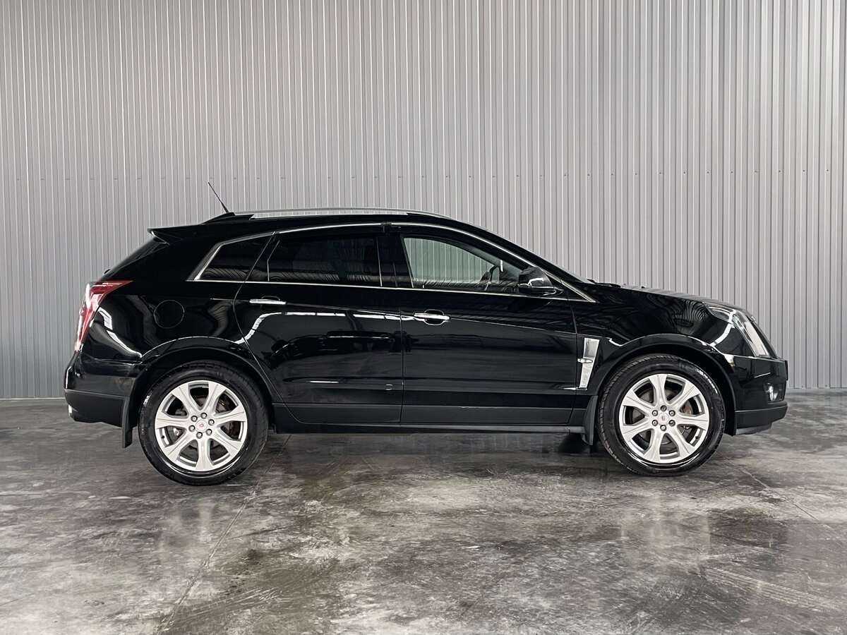 Cadillac SRX с пробегом — 2010 год. Фото: #3