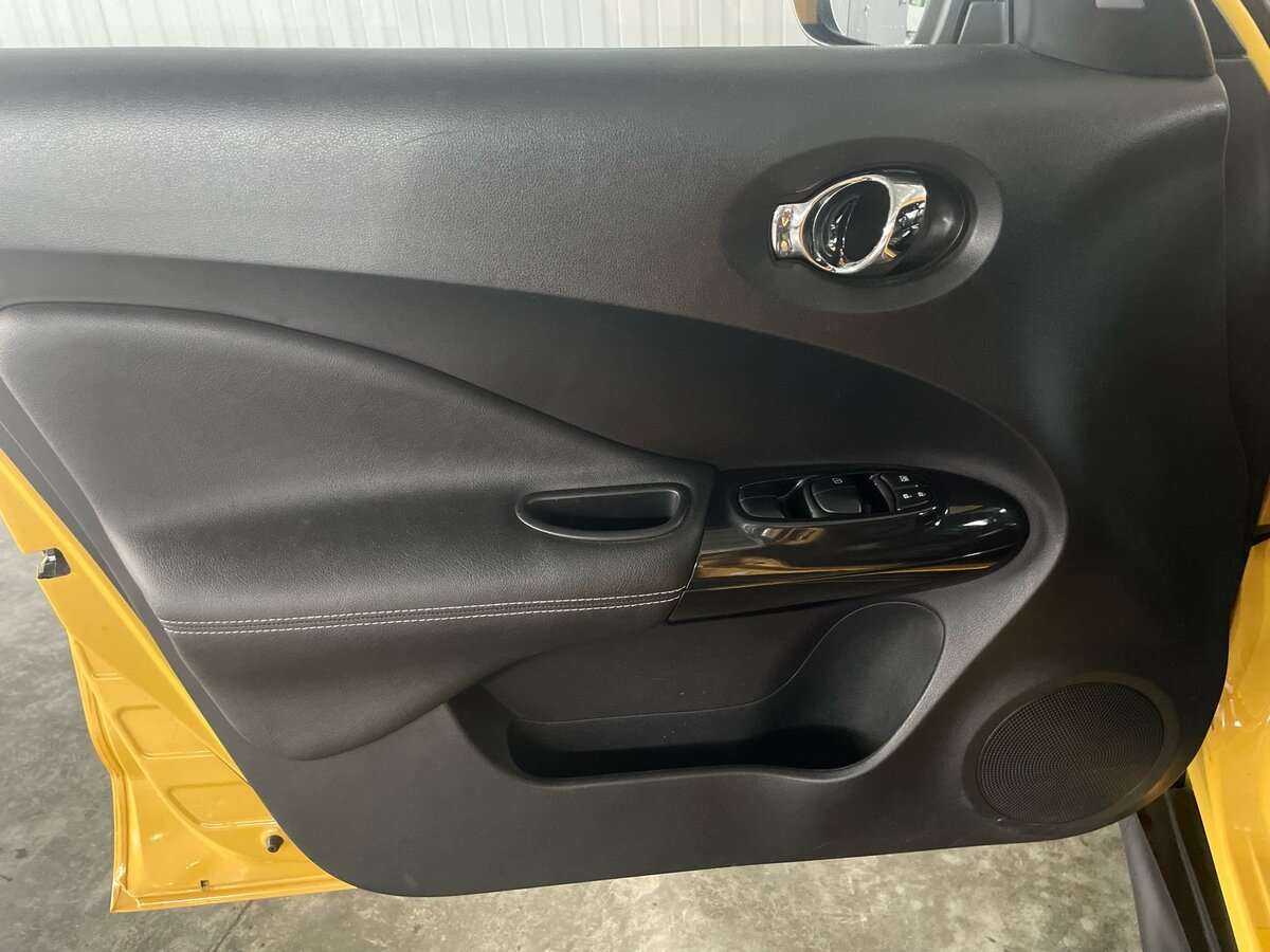 Nissan Juke с пробегом — 2015 год. Фото: #20