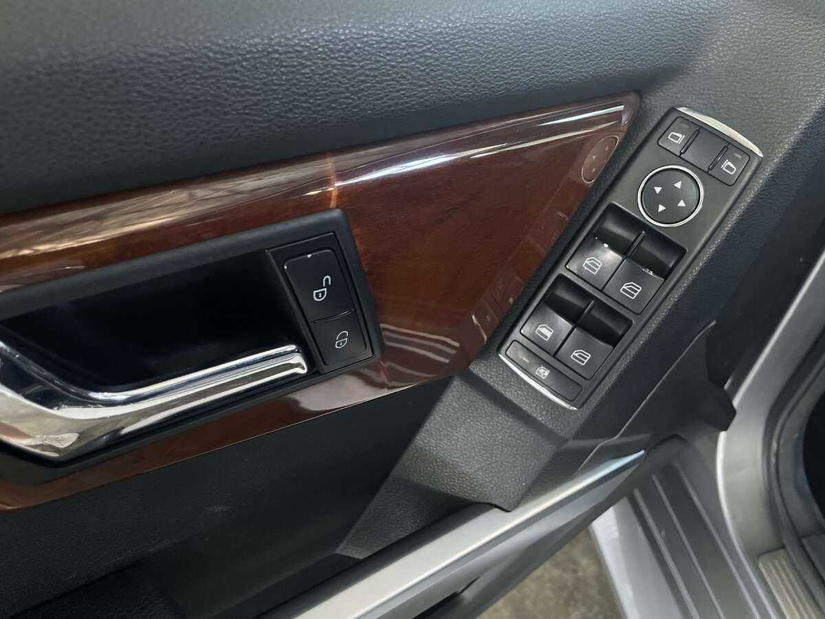 Mercedes-Benz GLK-Класс с пробегом — 2009 год. Фото: #25