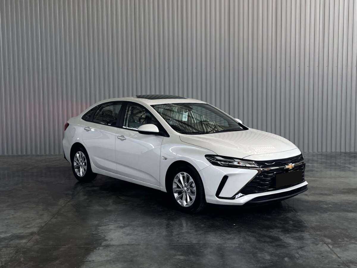 Chevrolet Monza с пробегом — 2023 год. Фото: #2