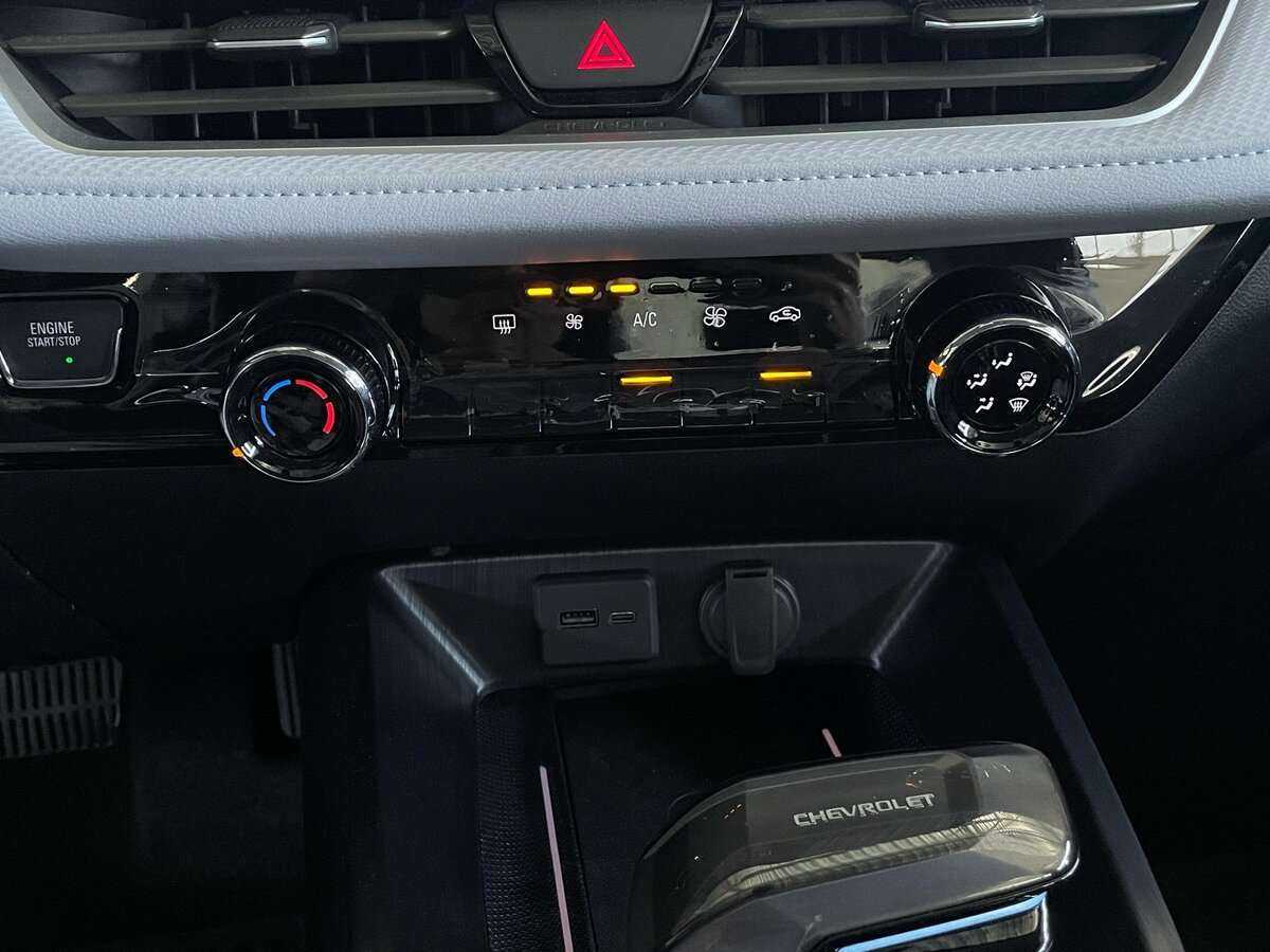 Chevrolet Monza с пробегом — 2023 год. Фото: #11