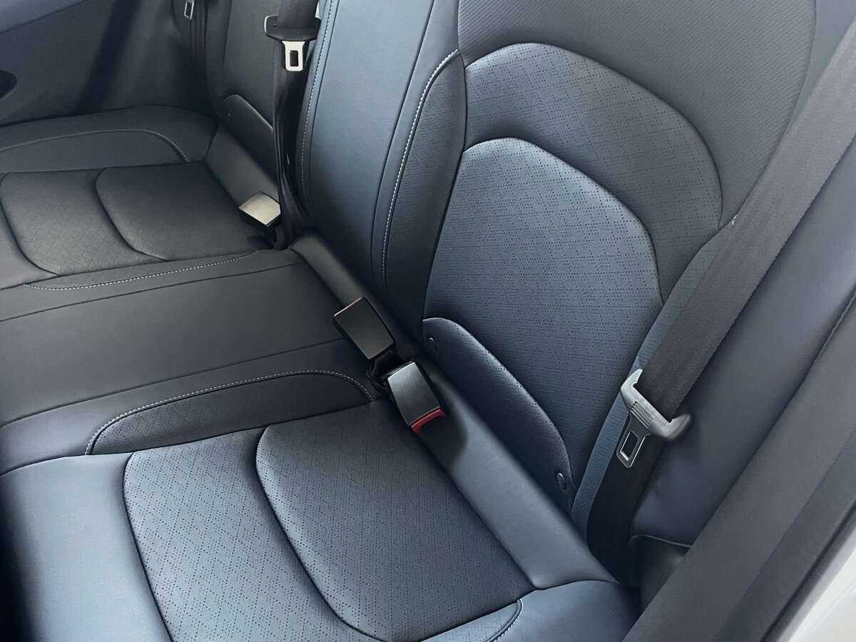 Chevrolet Monza с пробегом — 2023 год. Фото: #15