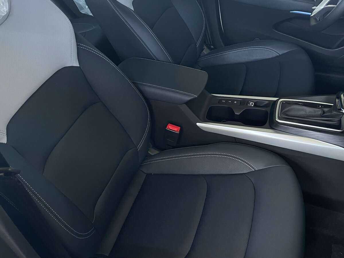 Chevrolet Monza с пробегом — 2023 год. Фото: #16