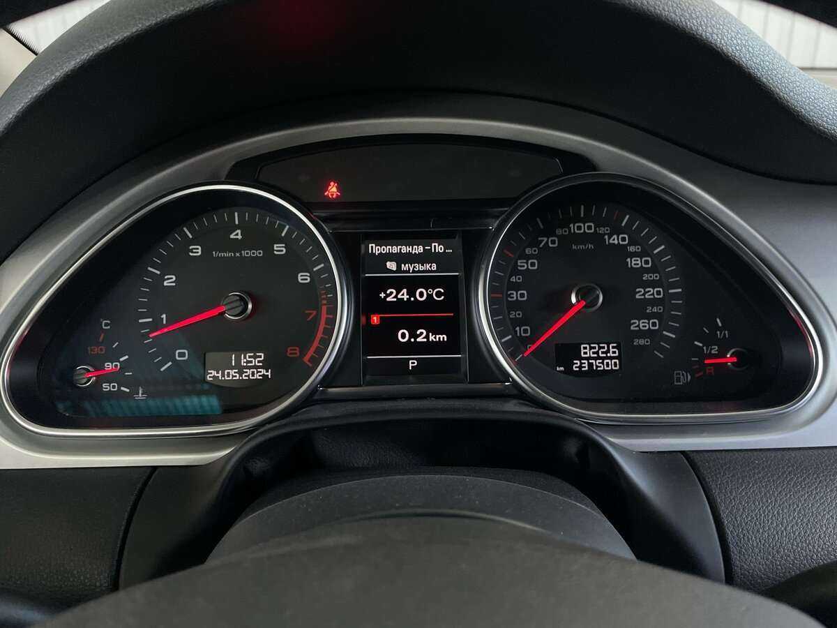 Audi Q7 с пробегом — 2011 год. Фото: #10