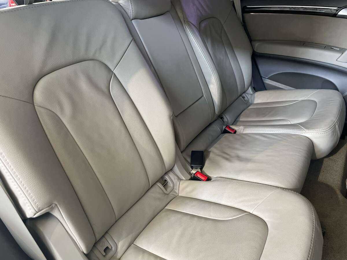 Audi Q7 с пробегом — 2011 год. Фото: #17