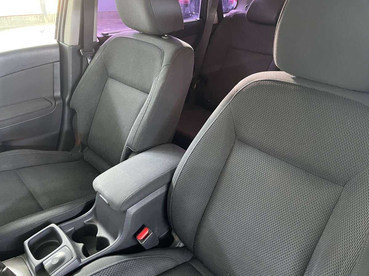 Renault Koleos с пробегом — 2008 год. Фото: #11