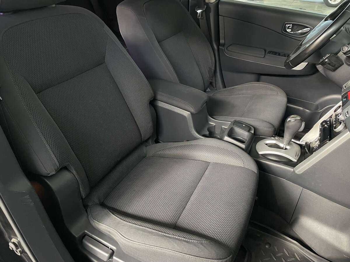 Renault Koleos с пробегом — 2008 год. Фото: #13