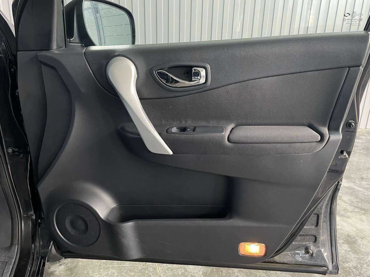 Renault Koleos с пробегом — 2008 год. Фото: #16