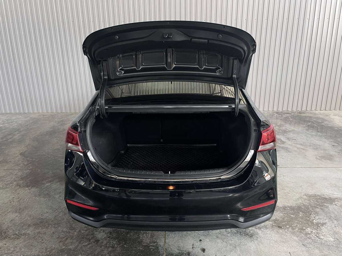 Hyundai Solaris с пробегом — 2019 год. Фото: #24