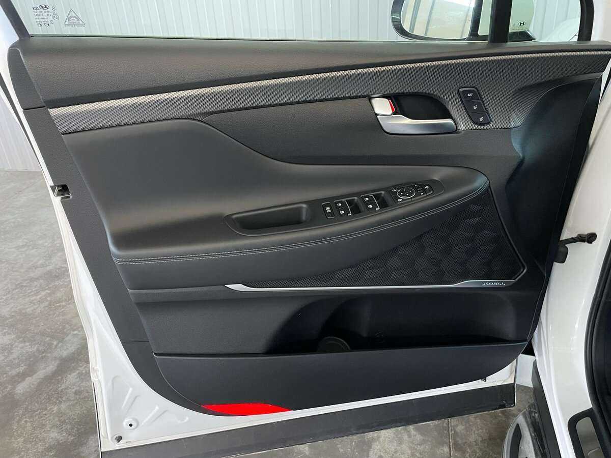 Hyundai Santa Fe с пробегом — 2020 год. Фото: #20