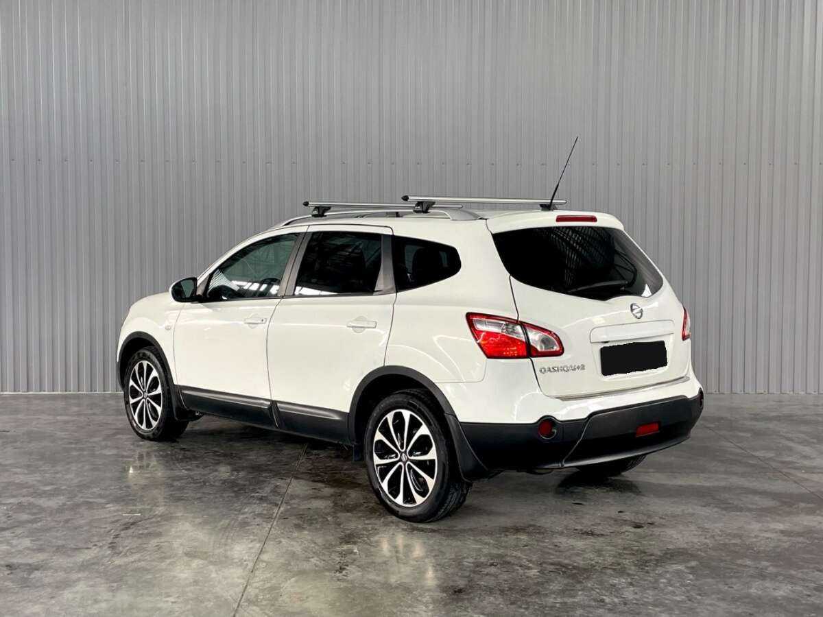 Nissan Qashqai+2 с пробегом — 2011 год. Фото: #6