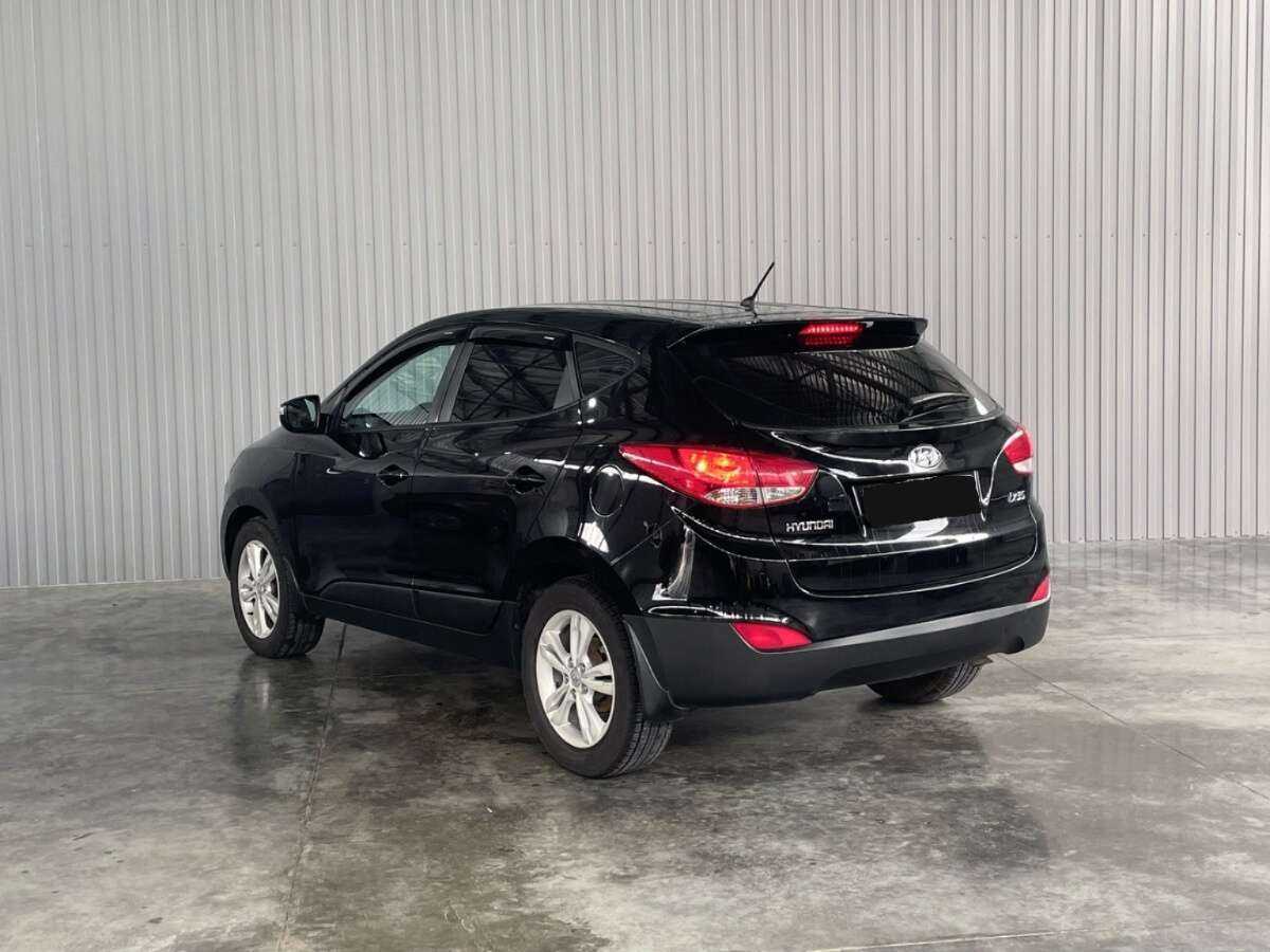 Hyundai ix35 с пробегом — 2011 год. Фото: #6