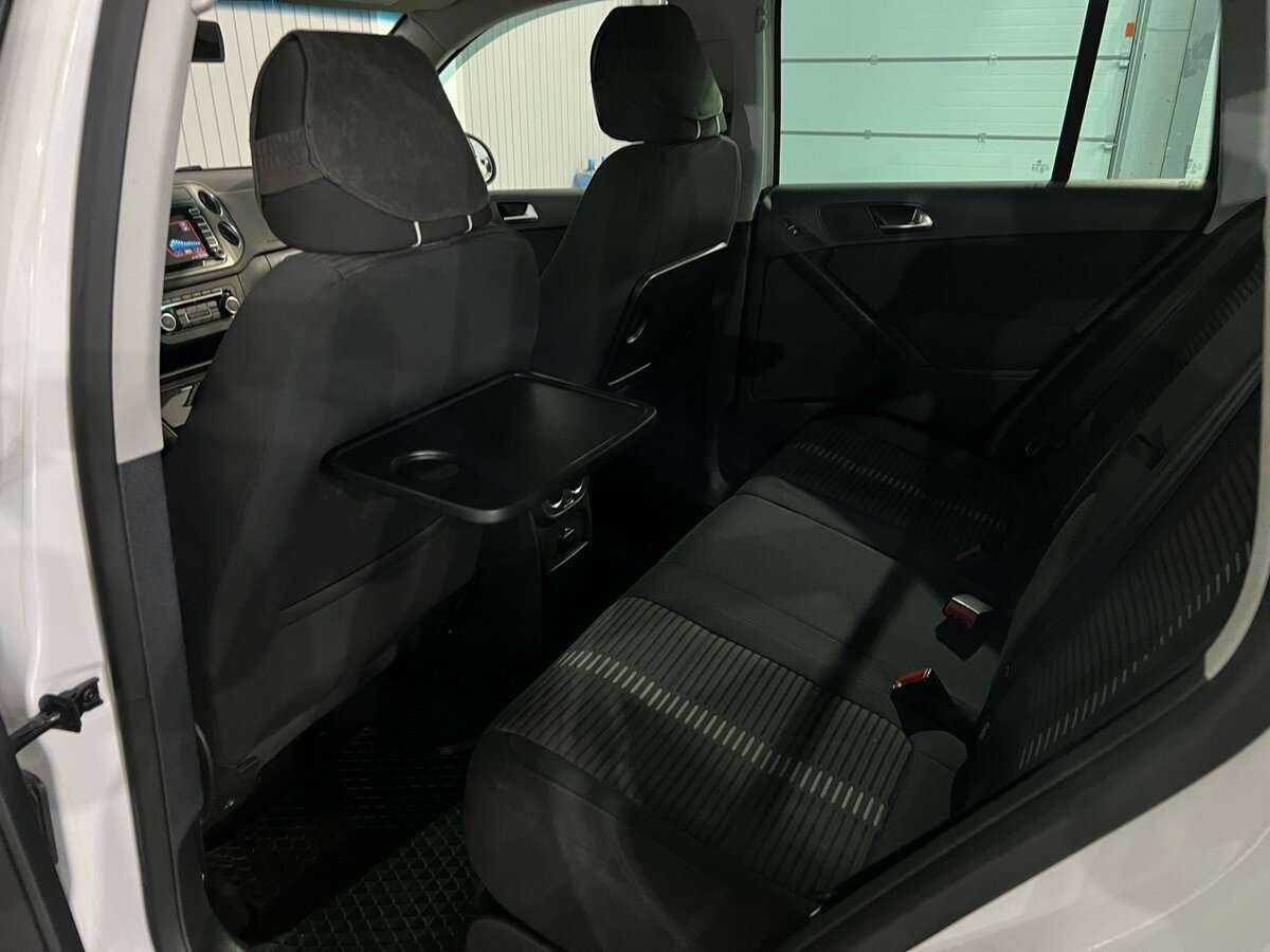 Volkswagen Tiguan с пробегом — 2011 год. Фото: #16