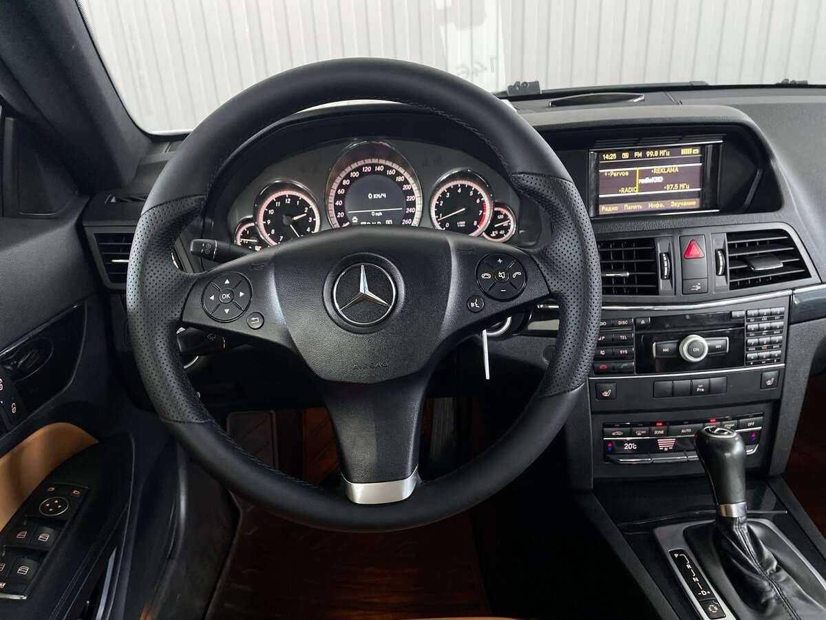 Mercedes-Benz E-Класс с пробегом — 2011 год. Фото: #9
