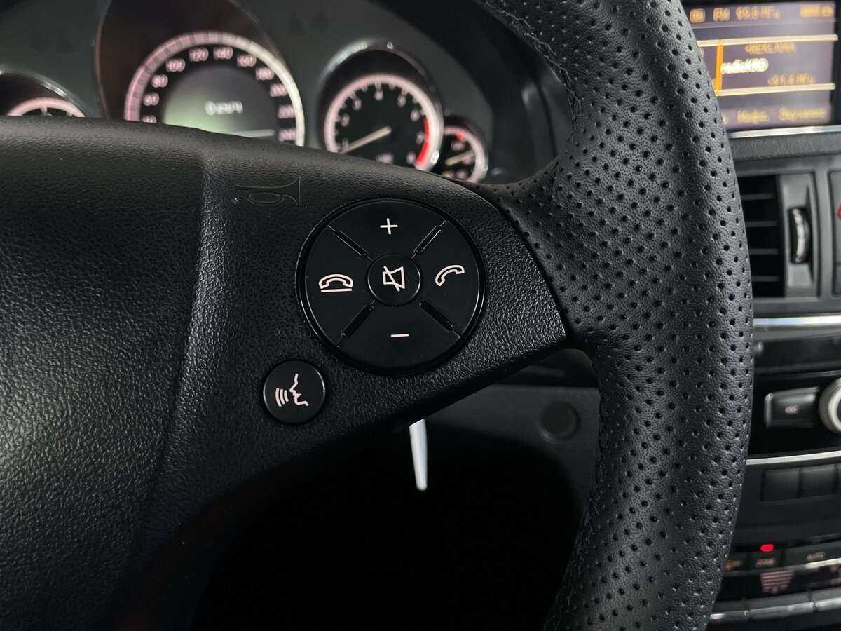 Mercedes-Benz E-Класс с пробегом — 2011 год. Фото: #11