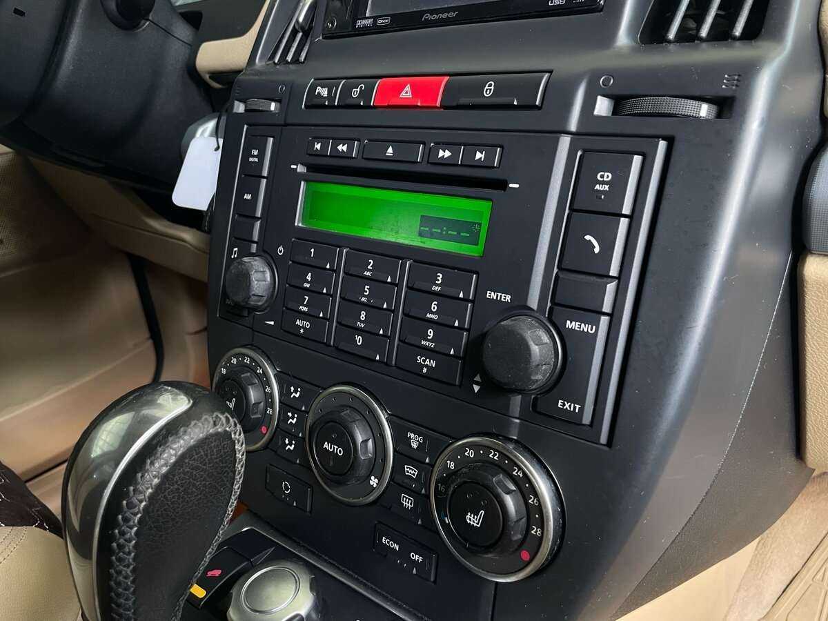 Land Rover Freelander с пробегом — 2007 год. Фото: #13