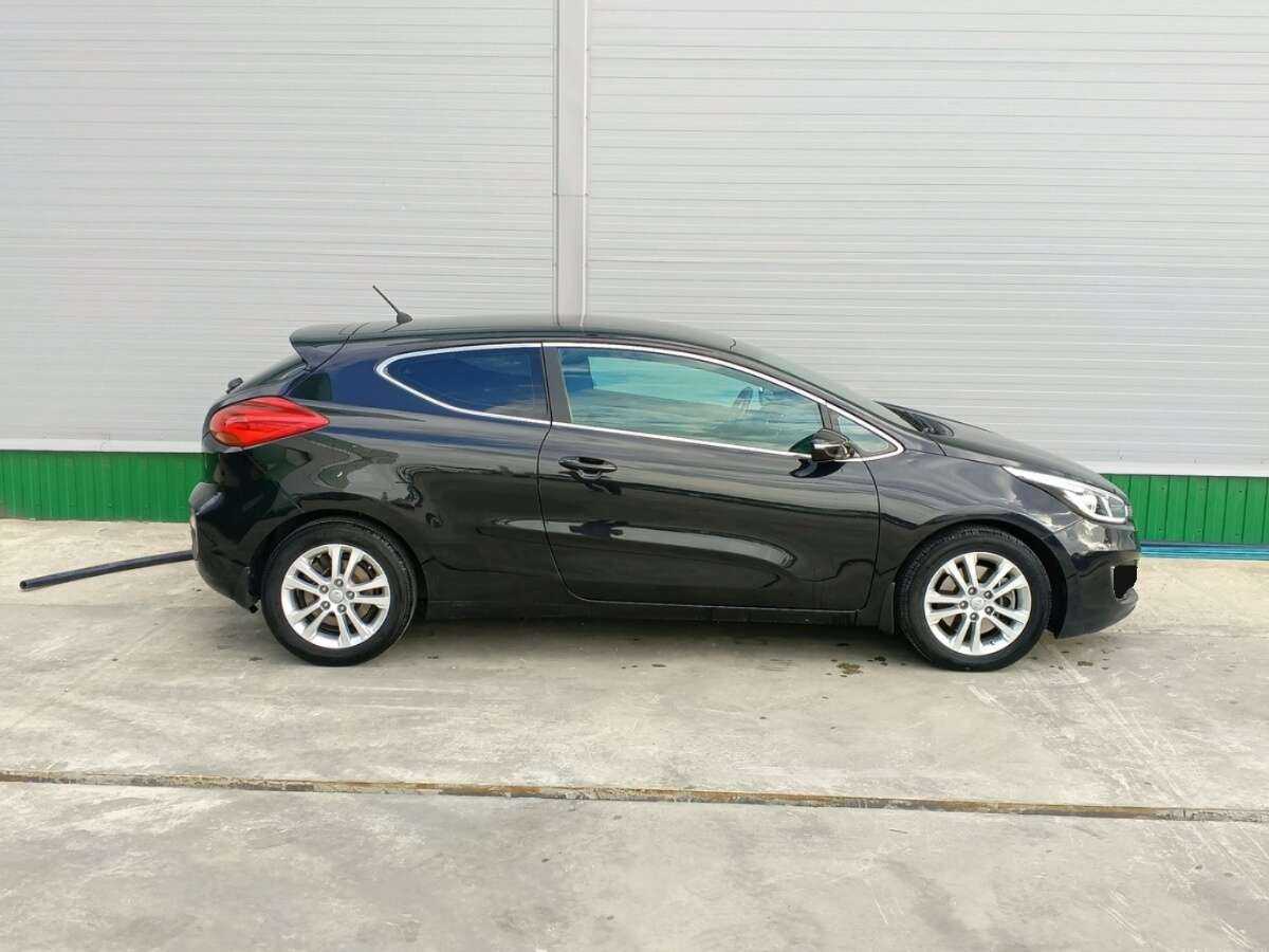 Kia Ceed с пробегом — 2015 год. Фото: #3