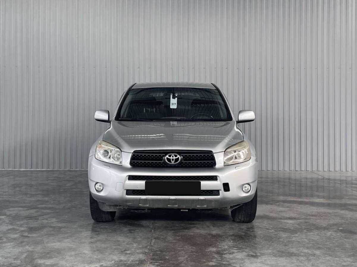Toyota RAV4 с пробегом — 2008 год. Фото: #1