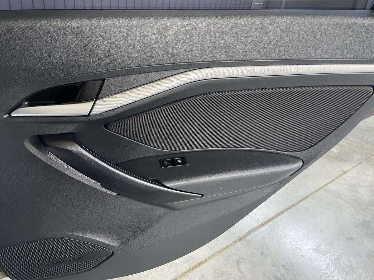 Lada (ВАЗ) Vesta с пробегом — 2018 год. Фото: #21