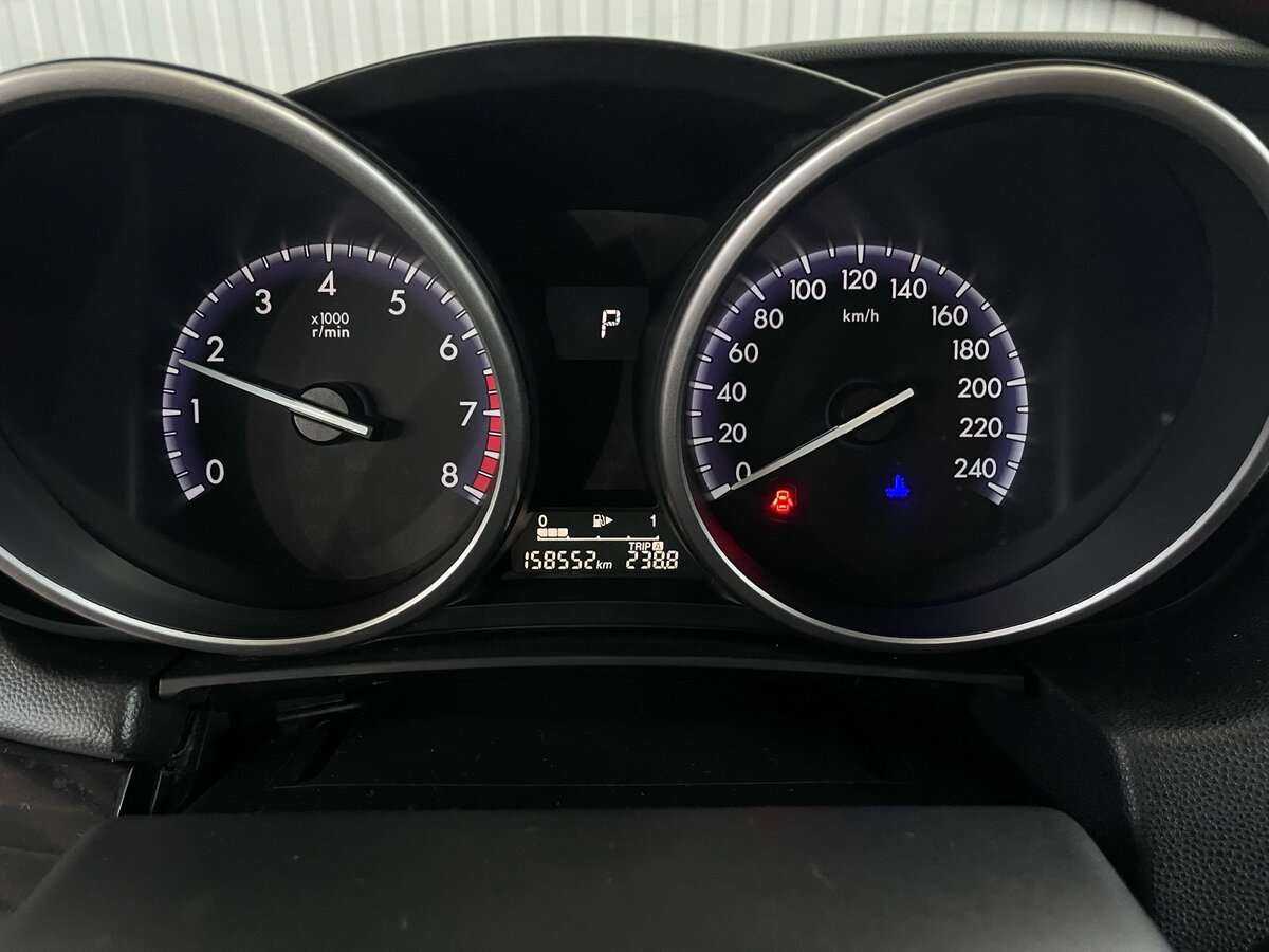 Mazda 3 с пробегом — 2012 год. Фото: #11