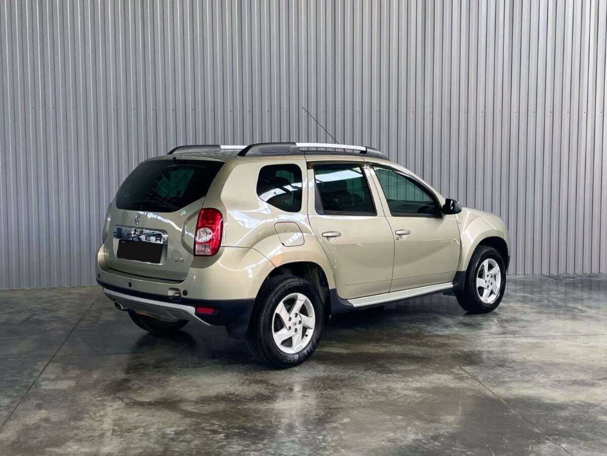 Renault Duster с пробегом — 2013 год. Фото: #4