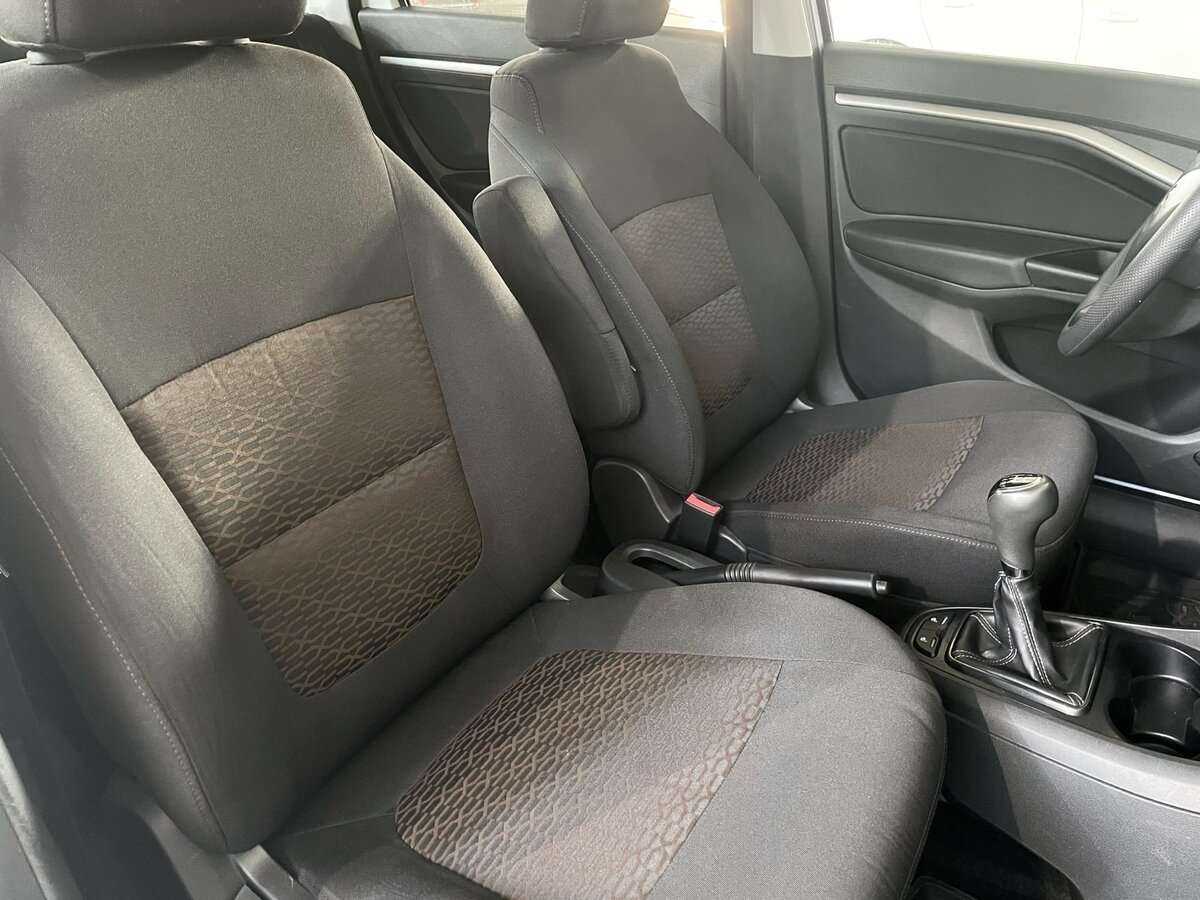 Lada (ВАЗ) Vesta с пробегом — 2017 год. Фото: #14