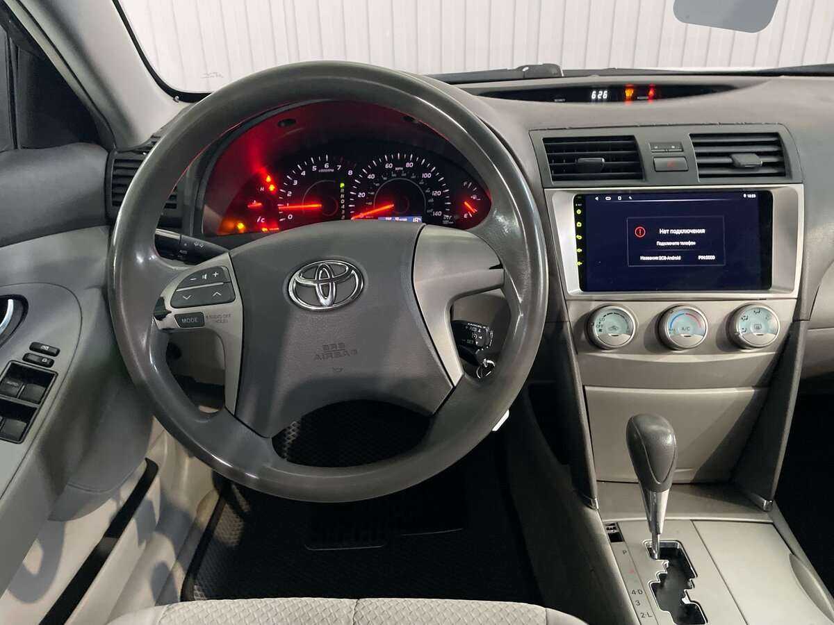 Toyota Camry с пробегом — 2007 год. Фото: #10