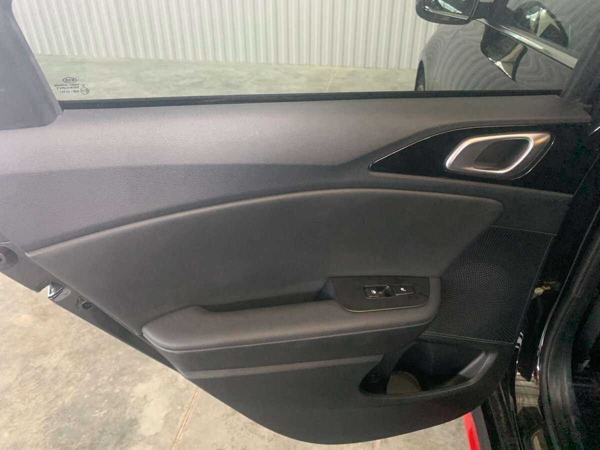 Kia Proceed с пробегом — 2020 год. Фото: #14