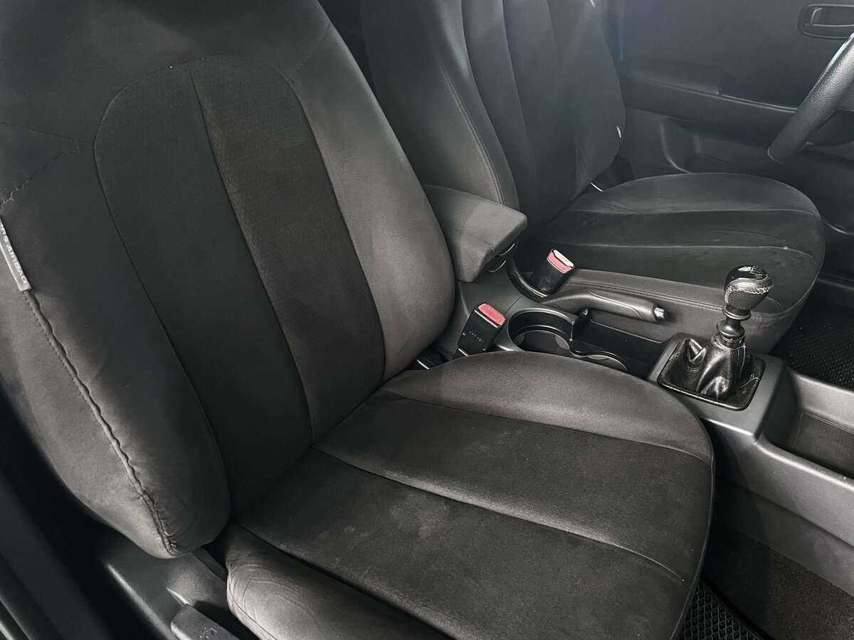 Hyundai Elantra с пробегом — 2008 год. Фото: #12