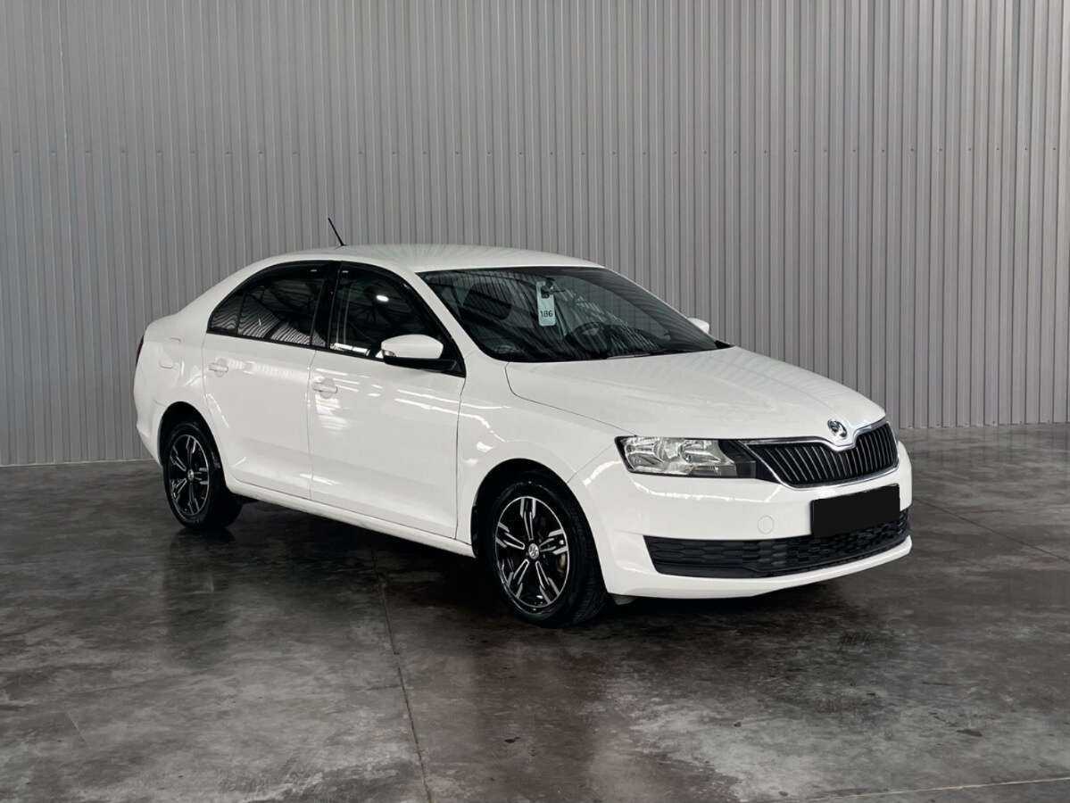 Skoda Rapid с пробегом — 2019 год. Фото: #2