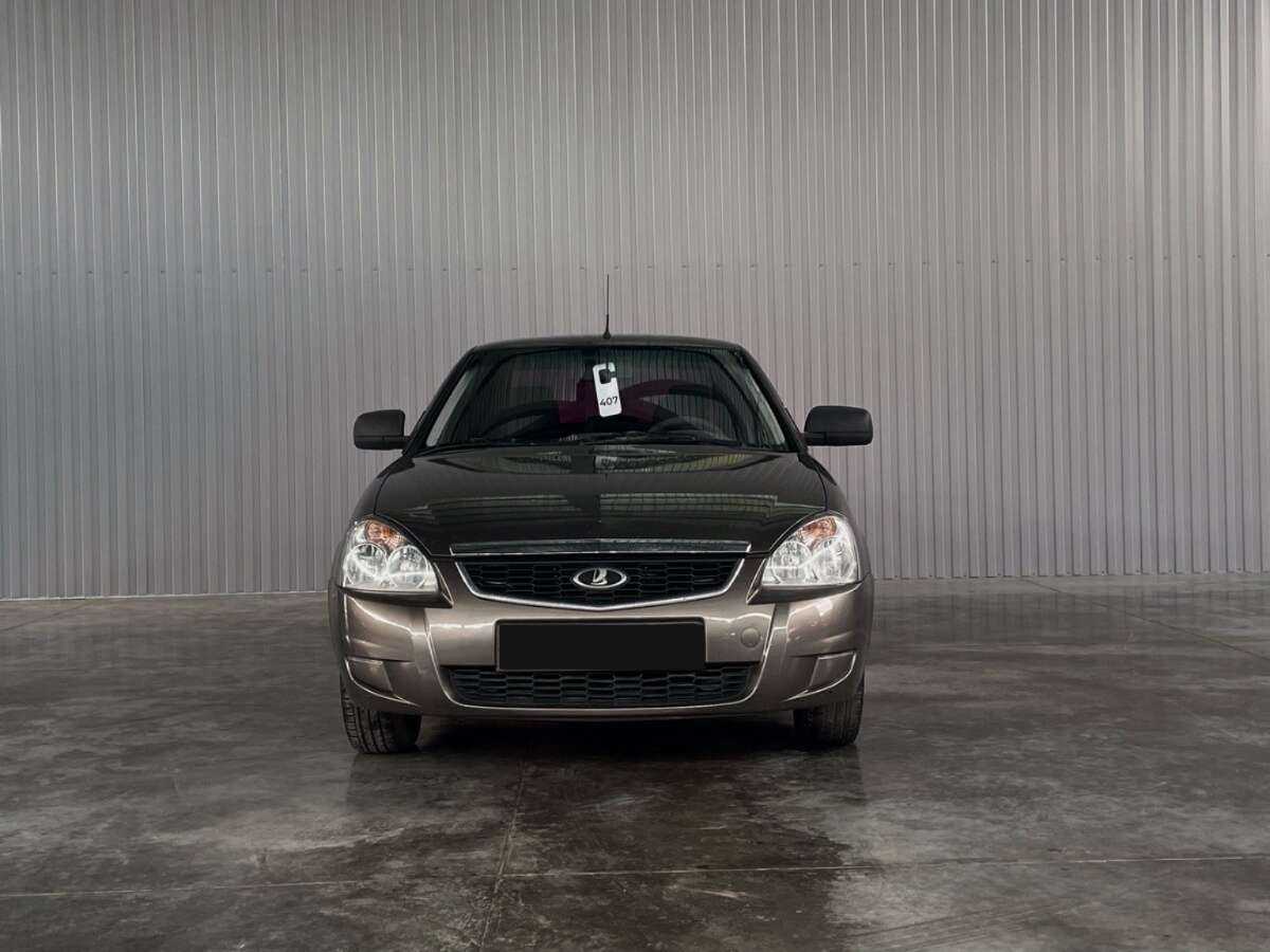 Lada (ВАЗ) Priora с пробегом — 2014 год. Фото: #1