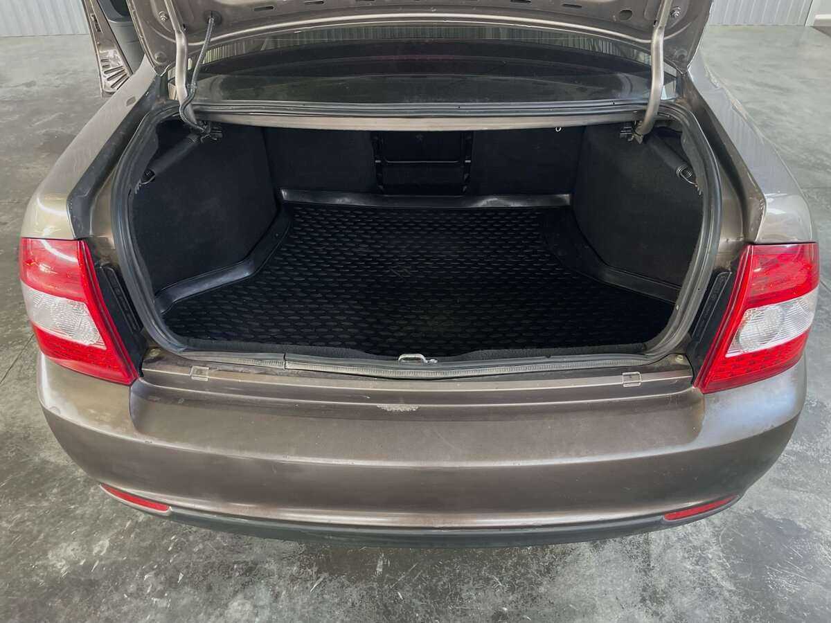 Lada (ВАЗ) Priora с пробегом — 2014 год. Фото: #20