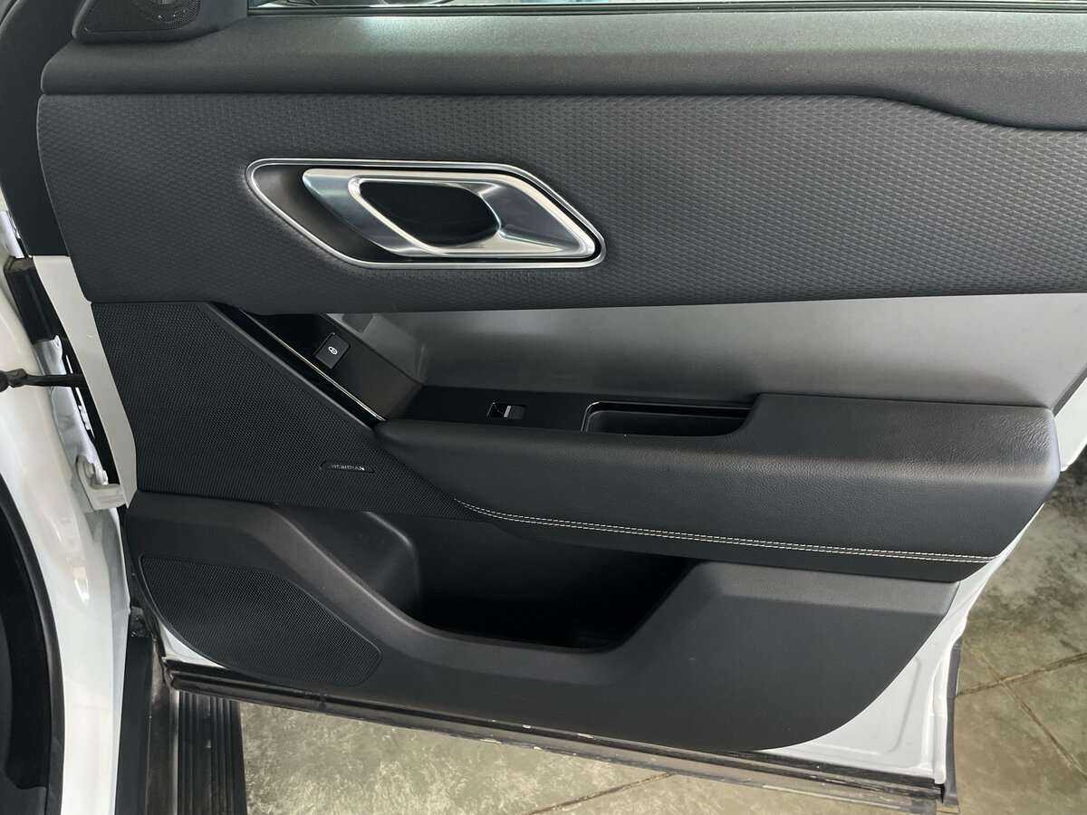 Land Rover Range Rover Velar с пробегом — 2018 год. Фото: #23