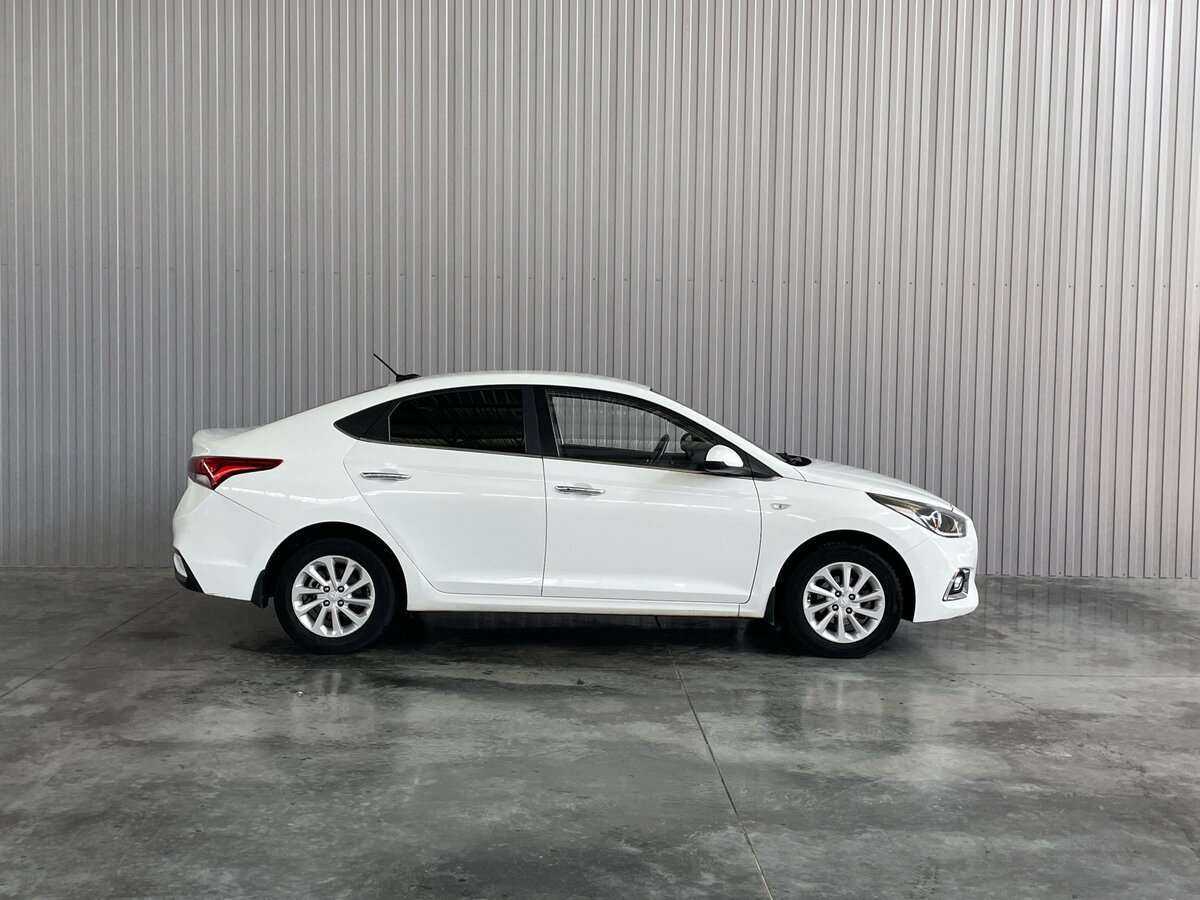 Hyundai Solaris с пробегом — 2018 год. Фото: #3