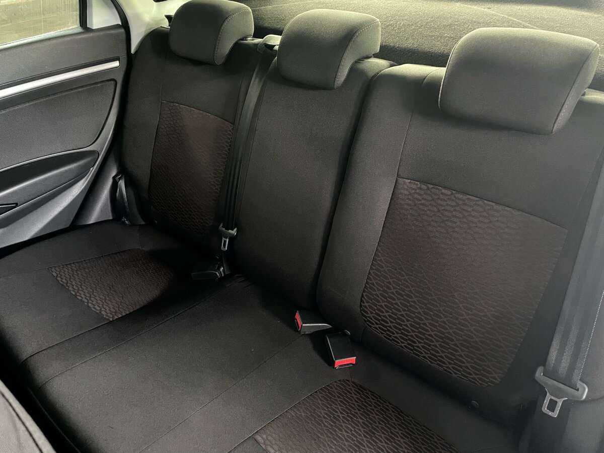 Lada (ВАЗ) Vesta с пробегом — 2019 год. Фото: #16