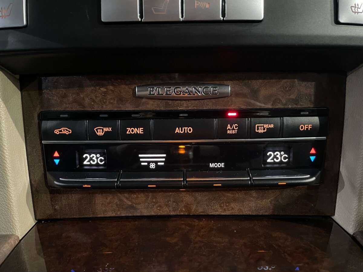 Mercedes-Benz E-Класс с пробегом — 2012 год. Фото: #11