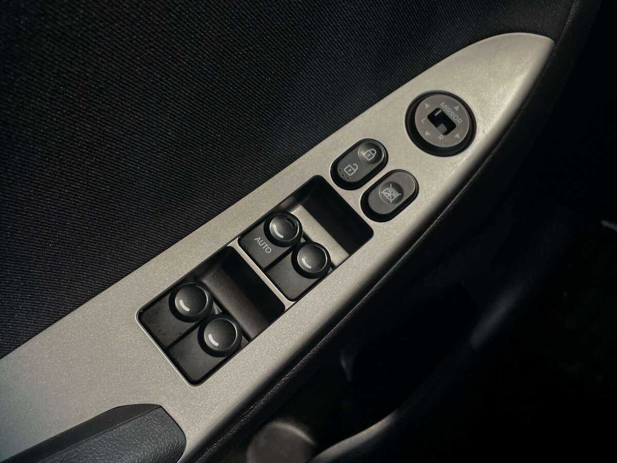 Hyundai Solaris с пробегом — 2015 год. Фото: #9