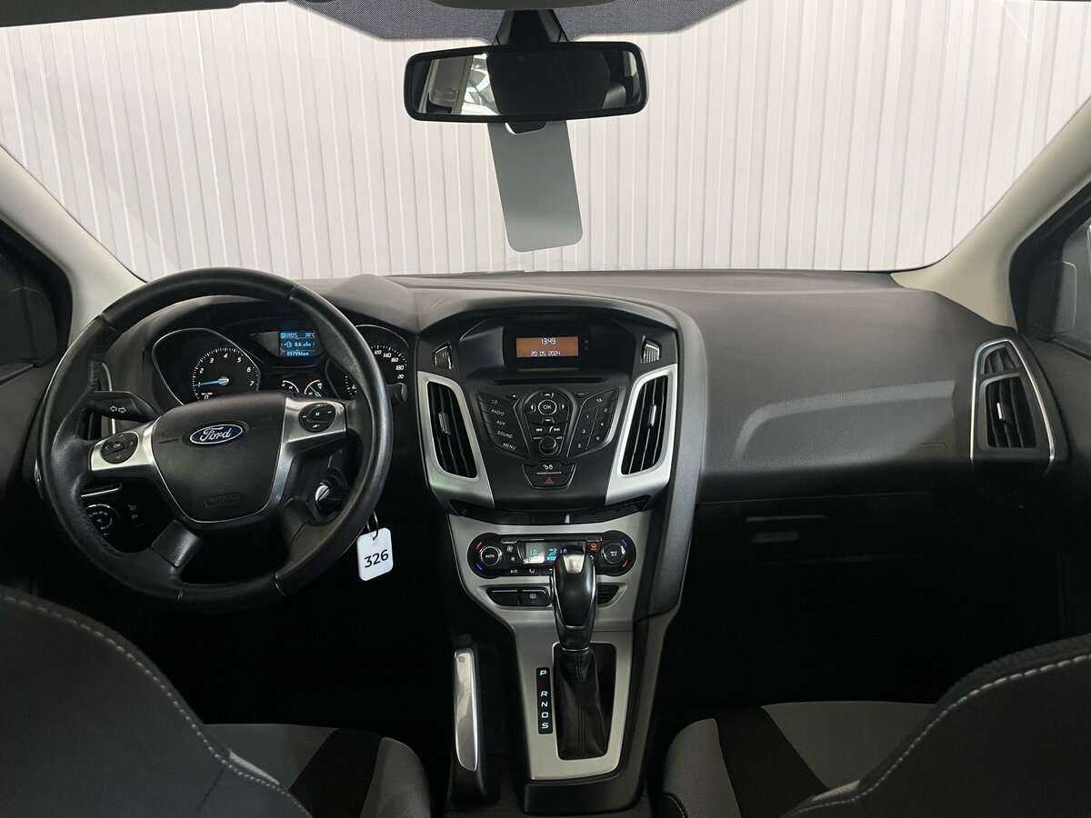 Ford Focus с пробегом — 2011 год. Фото: #8